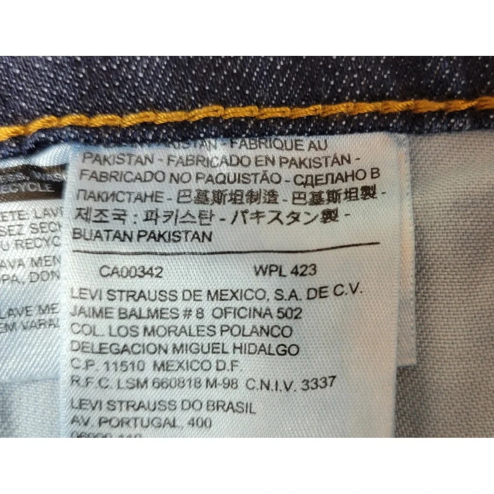 Levis levi 527